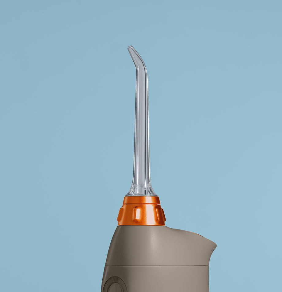 Irrigator F 750, En Üst Düzey Güç ve Kablosuz Şarjlı Ağız Duşu