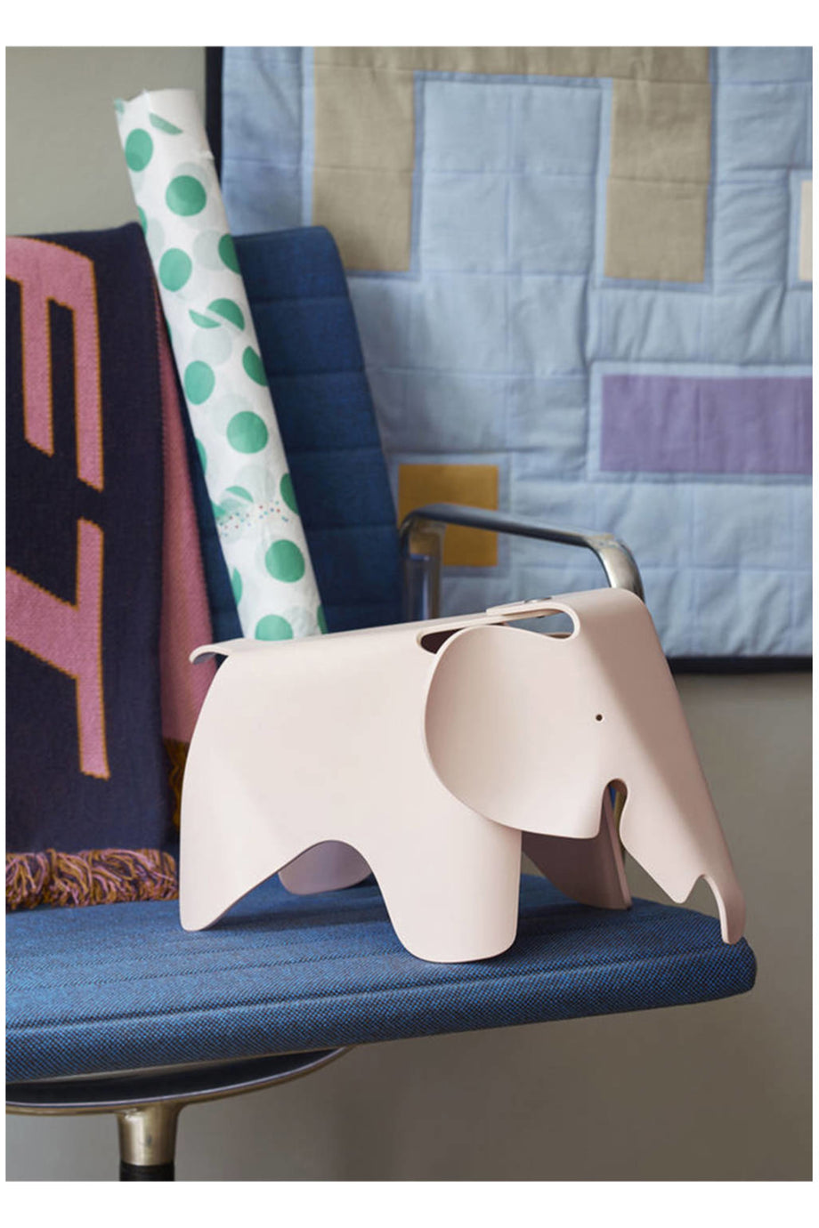 Eames Dekoratif Küçük Fil Figür, 21 cm Mat Polipropilen, Charles & Ray Eames Tasarımı