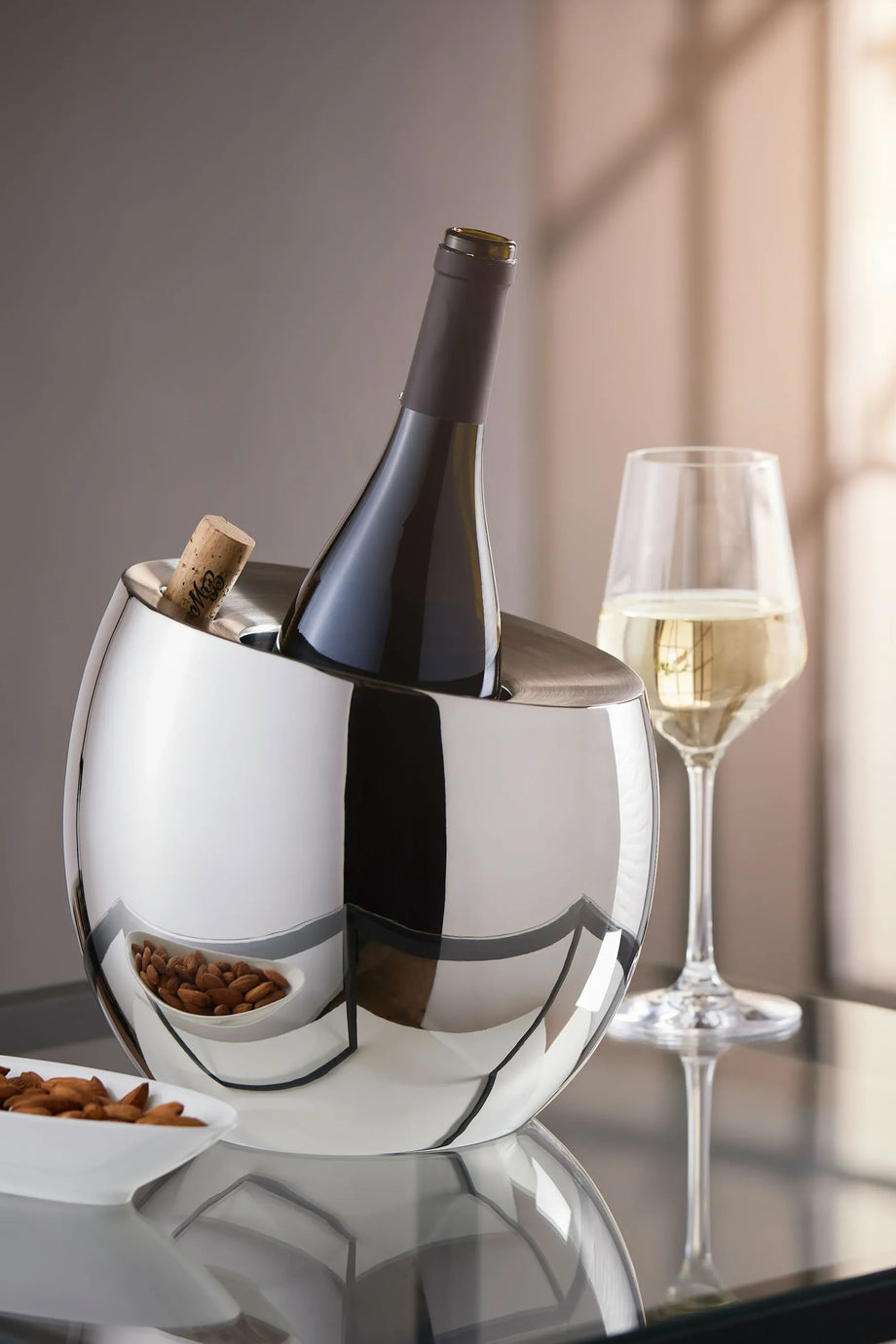 FROID Şarap Soğutucu – Şık ve Fonksiyonel Paslanmaz Çelik Tasarım
