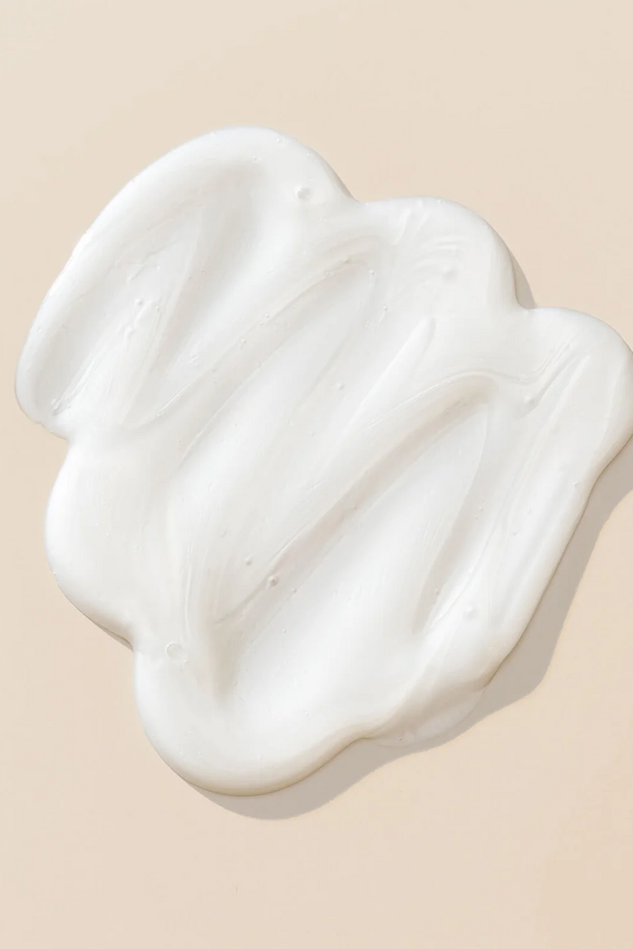 Nemlendirici ve Hava Nemine Karşı Koruyucu Şampuan No Frizz Shampoo