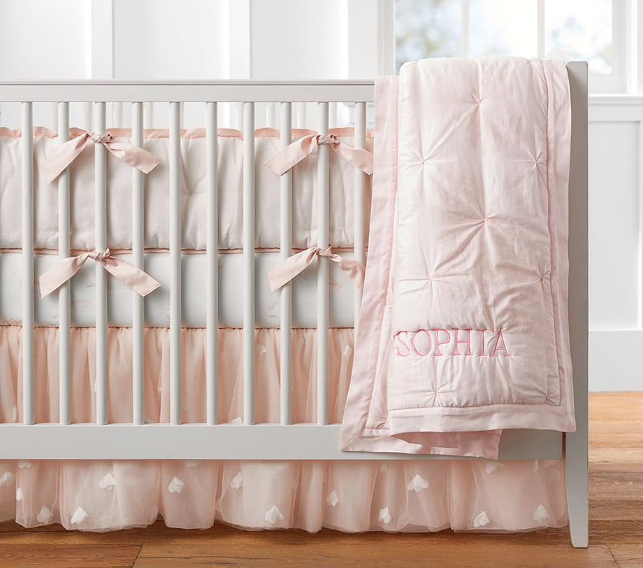 Monique Lhuillier Ethereal Lace Küçük Çocuk Yorganı, Lüks Saten, Dantel Detaylı Yorgan