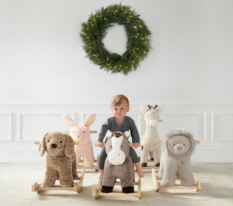 Taupe Lion Peluş Bebek Odası Salıncağı, Yumuşak ve Güvenli Eğlence