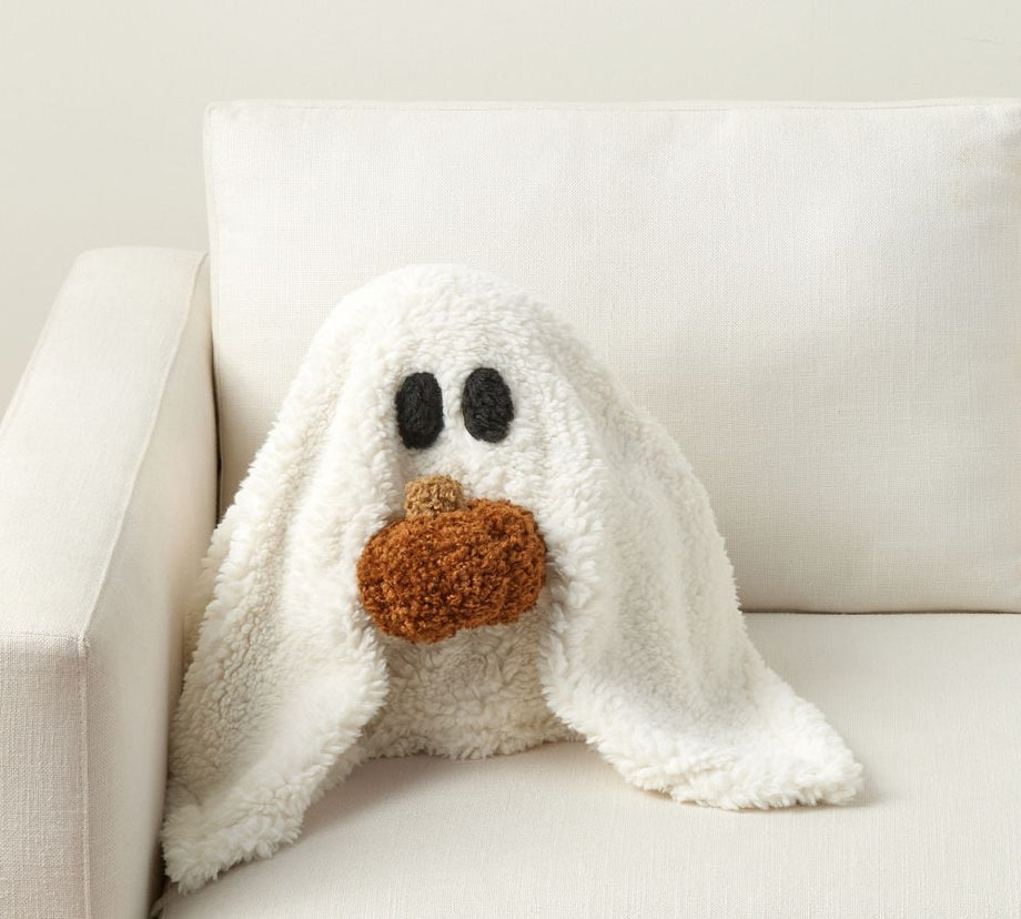 Gus the Ghost ve Balkabağı Yastık Kılıfı, %100 Geri Dönüştürülmüş Polyester