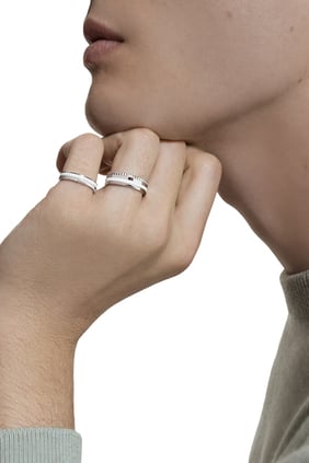 Quatre Çift Beyaz Versiyon Küçük Yüzük, 18k Beyaz Altın