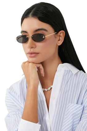 Fendi İlk Oval Güneş Gözlükleri - Şıklık ve Konfor