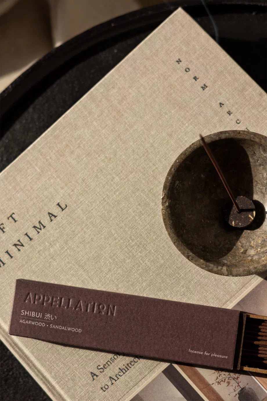 Shibui Japon Tütsü, Agarwood ve Sandal Ağacı