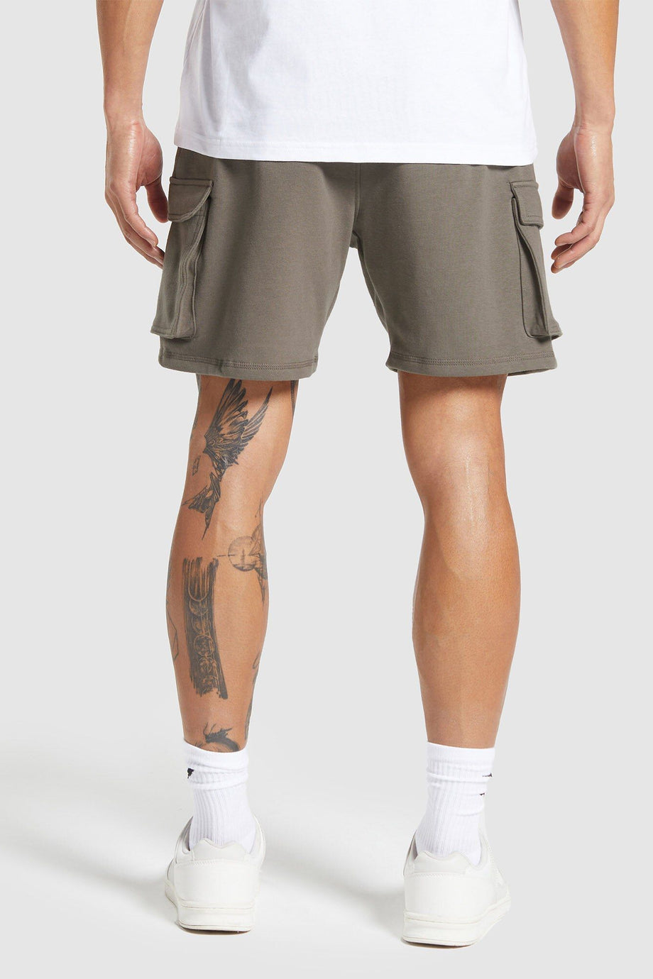 Crest 7" Kargo Şort Slim Fit, Yumuşak Polar İç Yüzey ve Çoklu Cepler