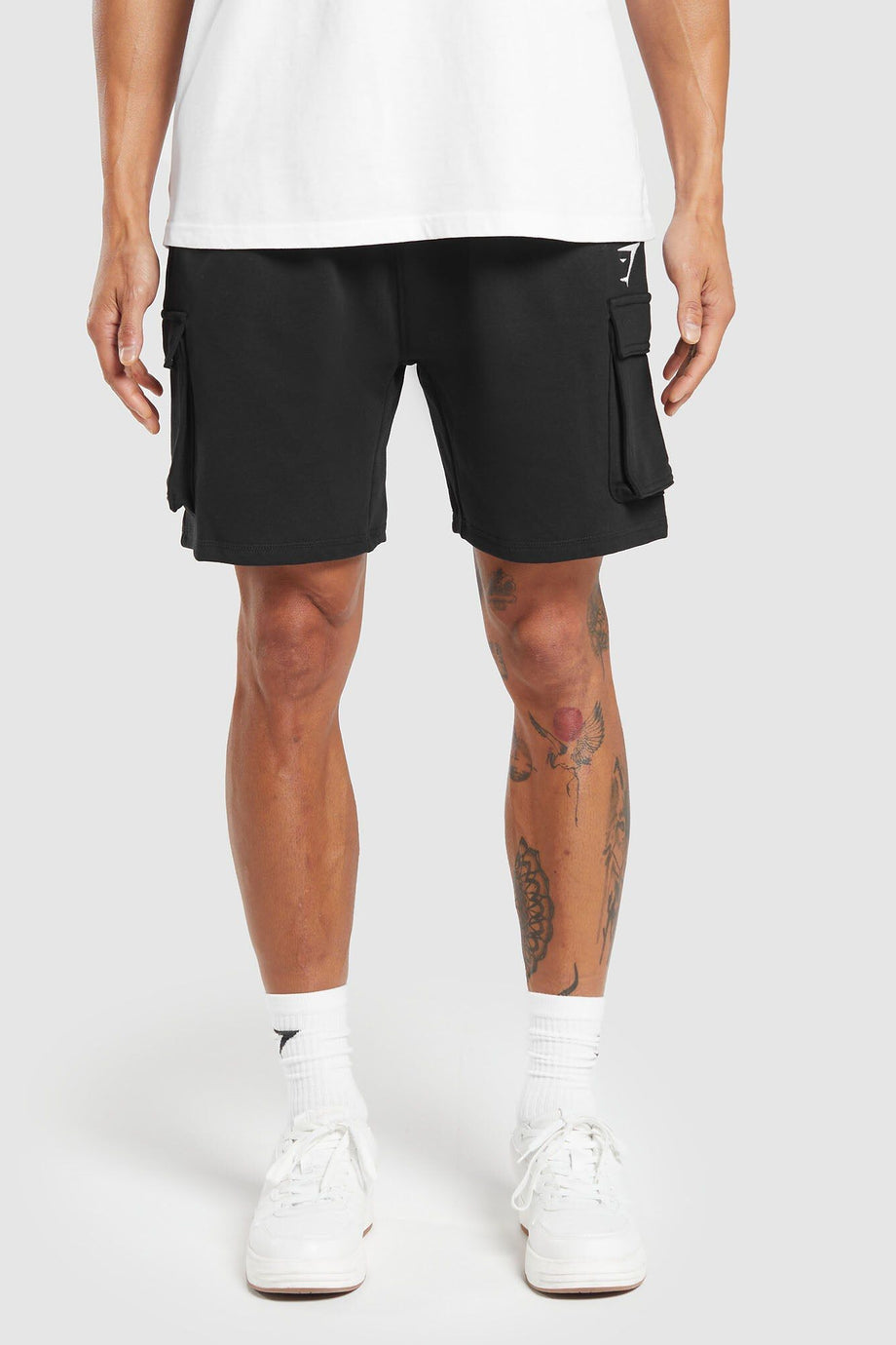 Crest 7" Kargo Şort Slim Fit, Yumuşak Polar İç Yüzey ve Çoklu Cepler