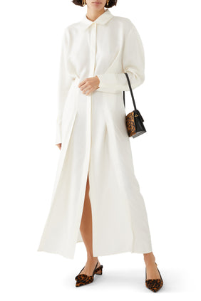 Bel Vücutlu İpek Elbise