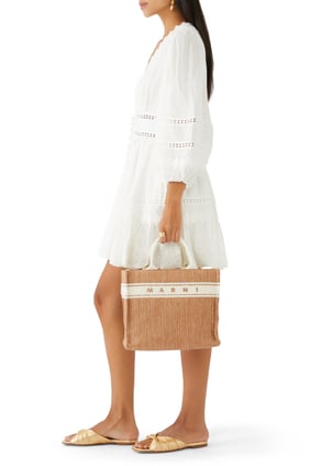 Ecru Raffia Dokulu Küçük Tote Çanta - Tufted Logo