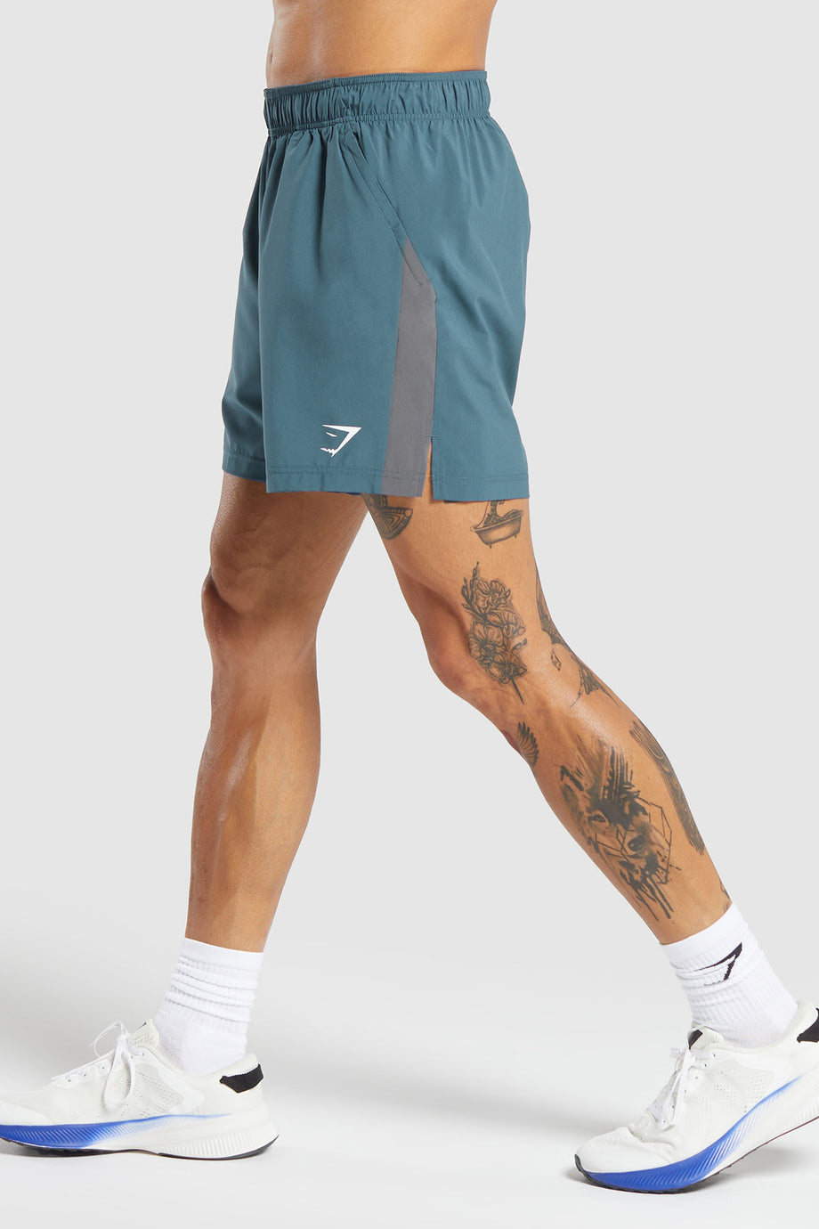 Sport 7" Slim Fit Shorts Nefes Alabilir, Yansıtıcı Logo Detaylı Erkek Şort