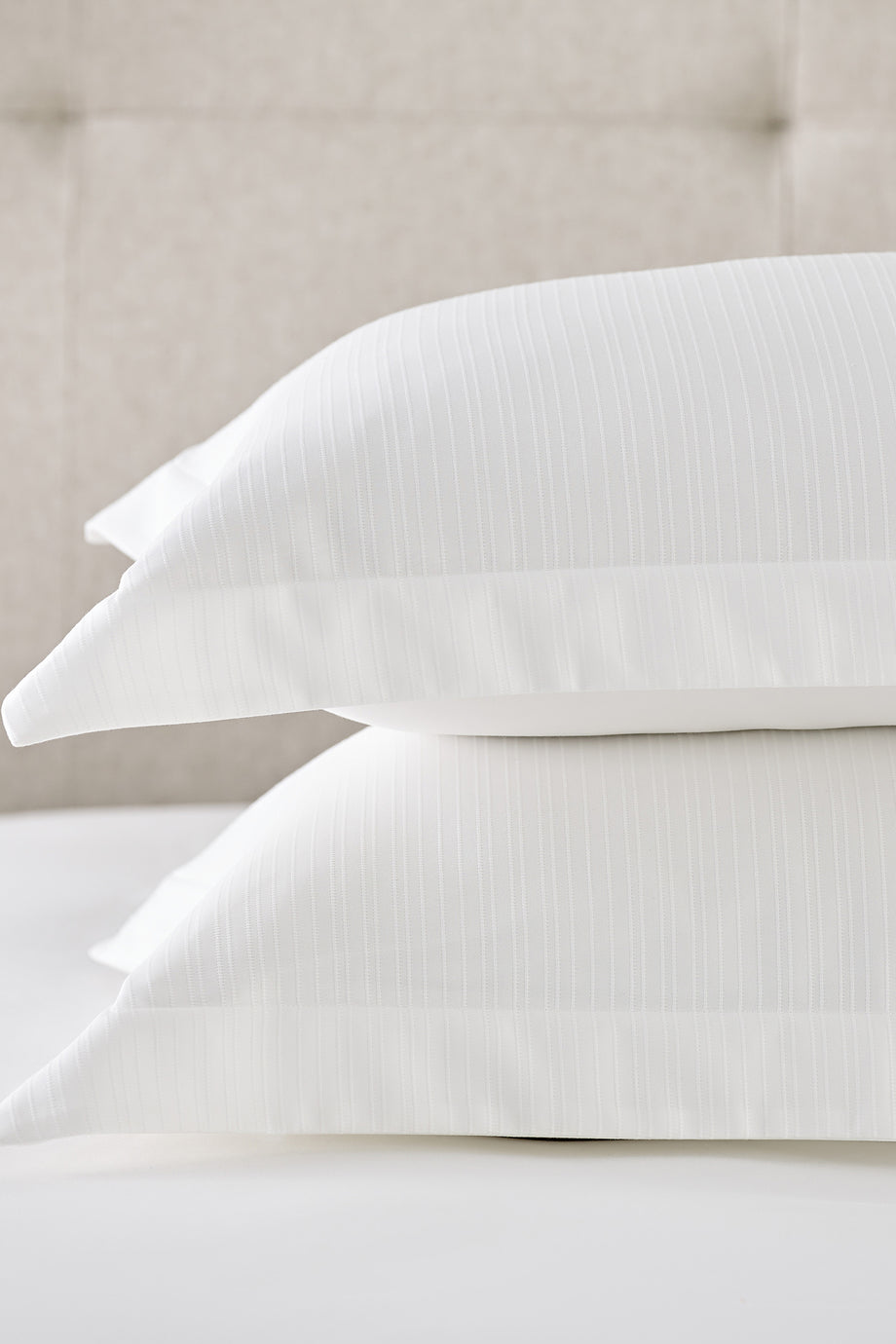 Casper Yatak Örtüsü ile Lüks ve Zarafeti Yatak Odanıza Taşıyın