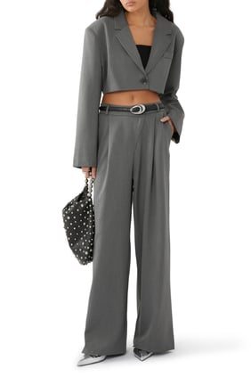 Yaka Detaylı Kısa Blazer Ceket