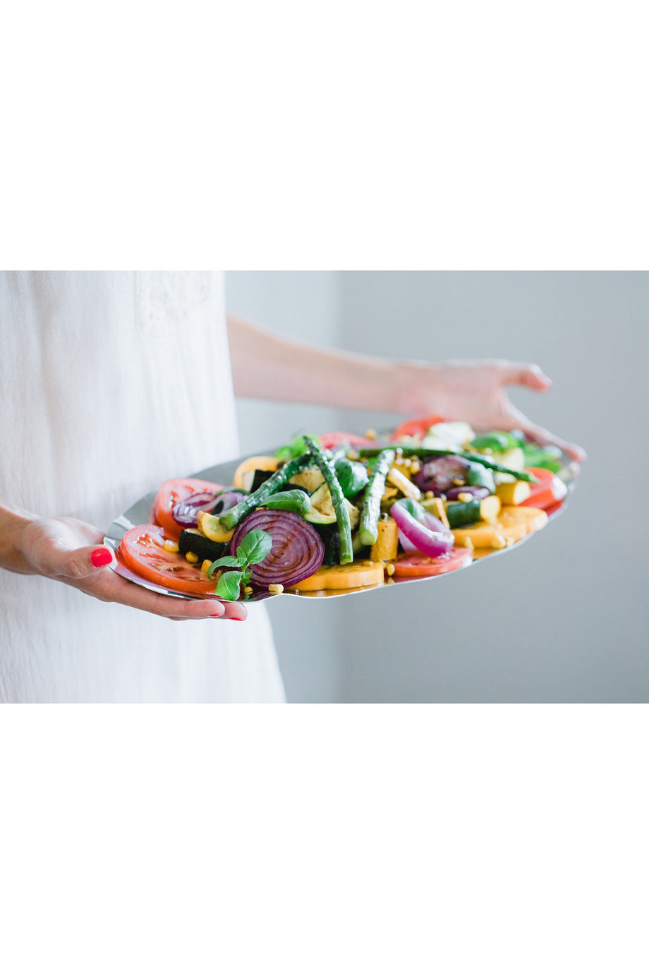 Paslanmaz Çelik Tepsi, Zarif ve Dayanıklı Servis Tepsisi