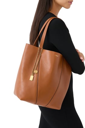 Şık Spin Tote Çanta - Modern Kadınlar İçin Fonksiyonel Tasarım