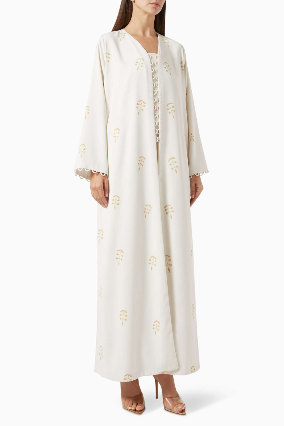 Şık Georgette Abaya ile Konforu ve Modern Tarzı Bir Arada Yaşayın