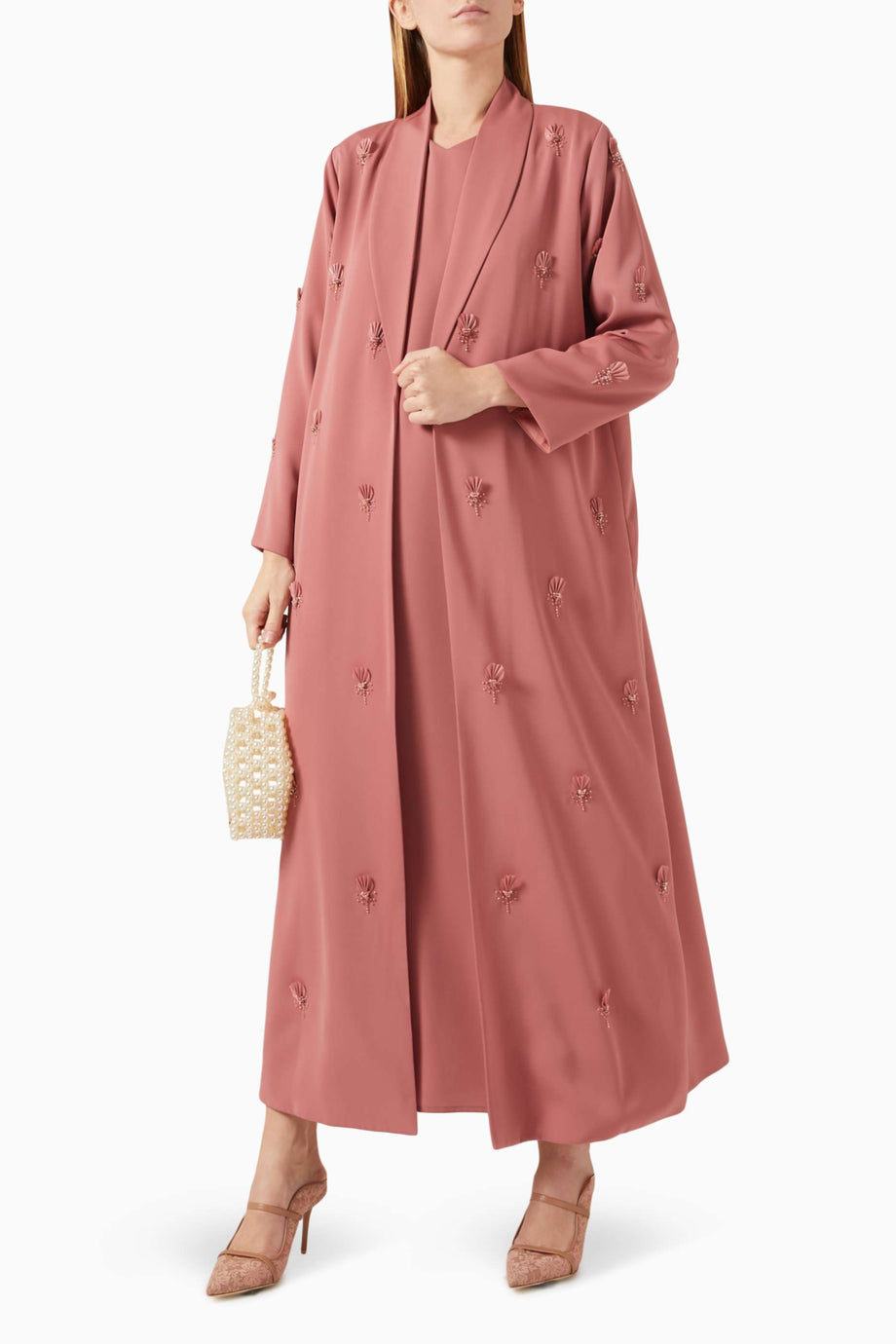 Şık Boncuk İşlemeli Abaya ile Rahat ve Zarif Stil Sağlayın