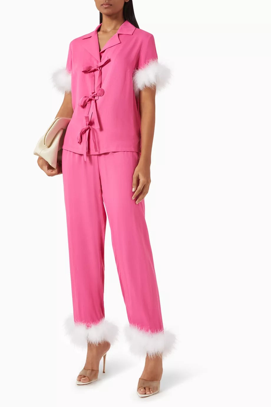 Ponyo Viskon Pijama Seti Sıcak Pembe Tüy ve Saten Detaylı Lüks Tasarım