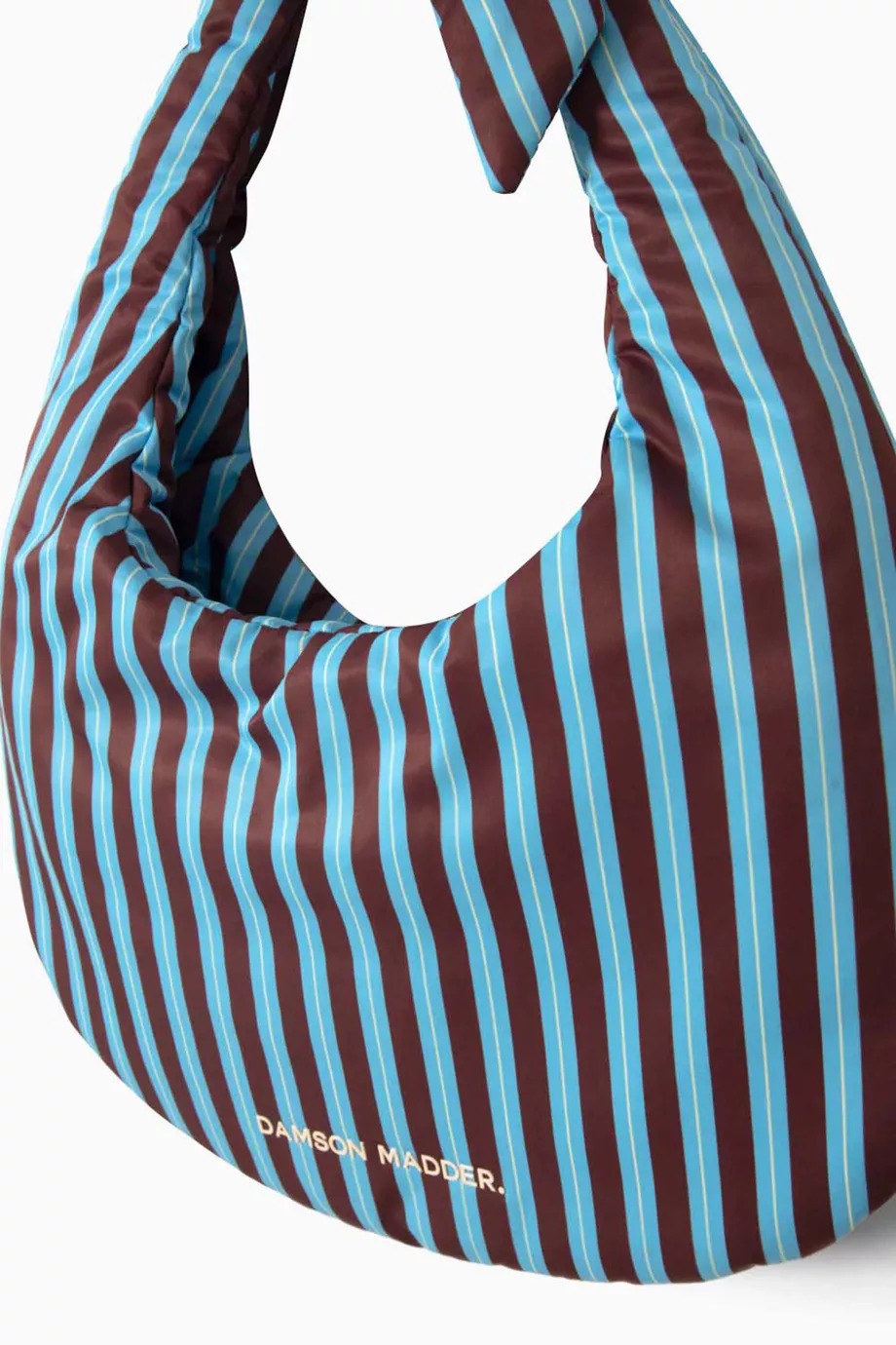 Minimal Quinn Çanta Mavi Geri Dönüştürülmüş Polyester & Minimal Tasarım