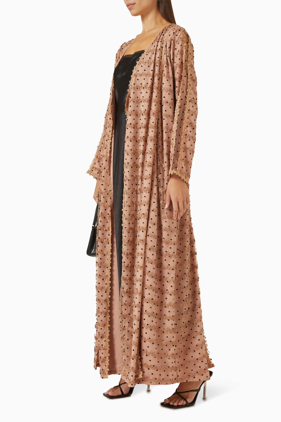 Polka Dot Desenli Abaya Şık ve Rahat Günlük Kullanım için İdeal Seçim