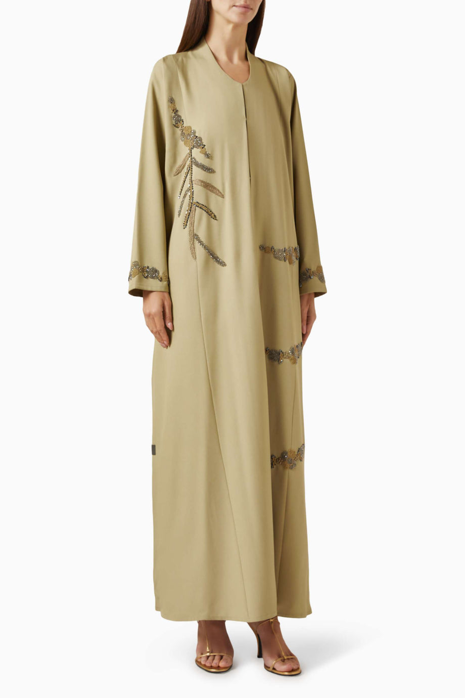 Şık ve Zarif Boncuklu Abaya Moda Aksesuarları ile Tamamlayın