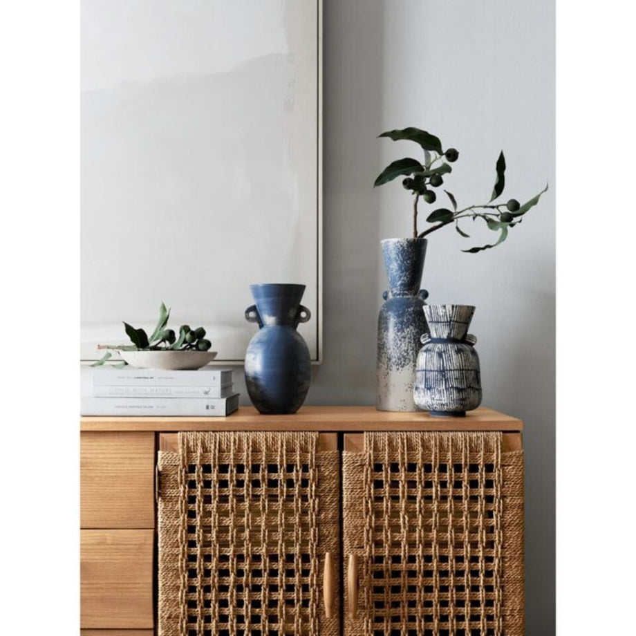 Cel Mavi ve Beyaz Vazo, Sanatsal Mavi Beyaz Tasarım