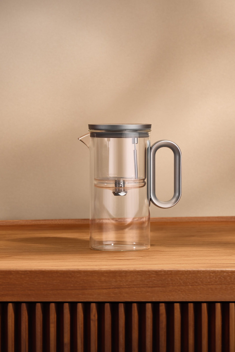 Çaydanlık HK 510, Manyetik Mekanizma & Kolay Döküş, Pratik Kullanım