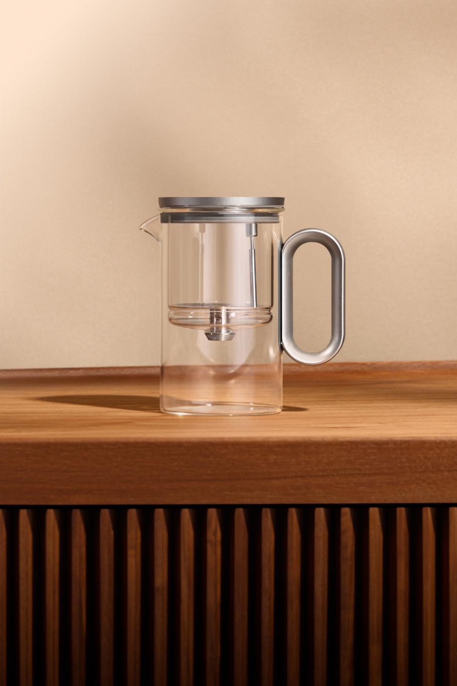 Çaydanlık HK 512, Manyetik Mekanizma & Kolay Döküş, Pratik