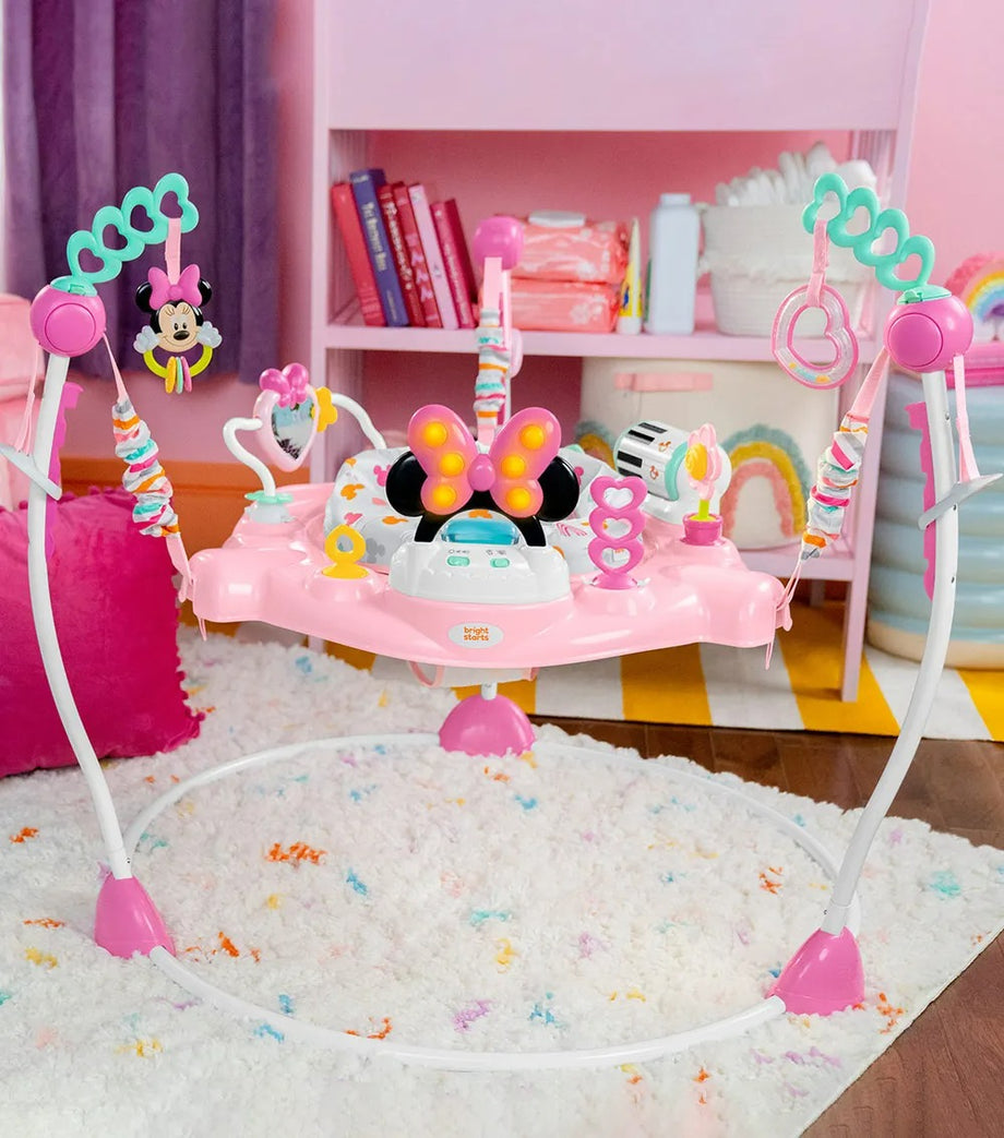 Minnie Mouse Sonsuza Dek Besties Aktivite Jumper, 360° Dönüş, 10+ Oyuncak, Işık & Sesli İstasyon, Katlanabilir Tasarım