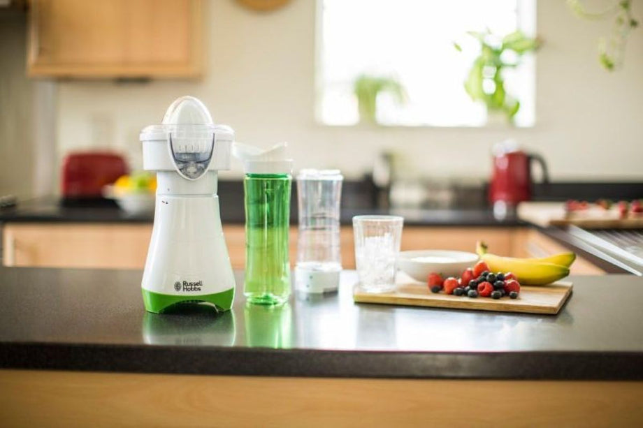 Mix&Go Smoothie ve Narenciye Sıkacağı 22.300 RPM, 300W, 2 Şişe, BPA İçermez