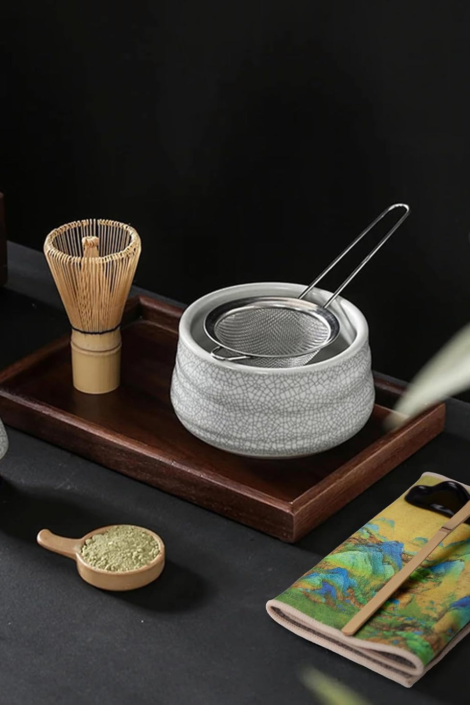 Japon Matcha Çayı Seti 7 Parça – Matcha Çırpıcı, Seramik Kase, Bambu Ölçek ve Diğer Aksesuarlar