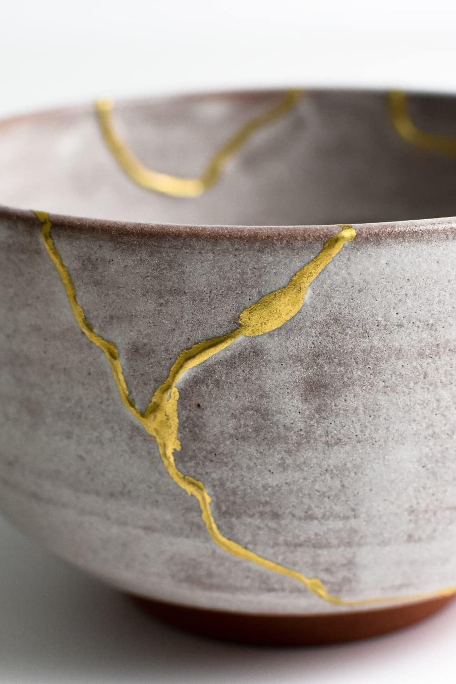 Shigaraki El Yapımı 24 Ayar Kintsugi Kase 500ml Japon Seremonik Matcha Kasesi
