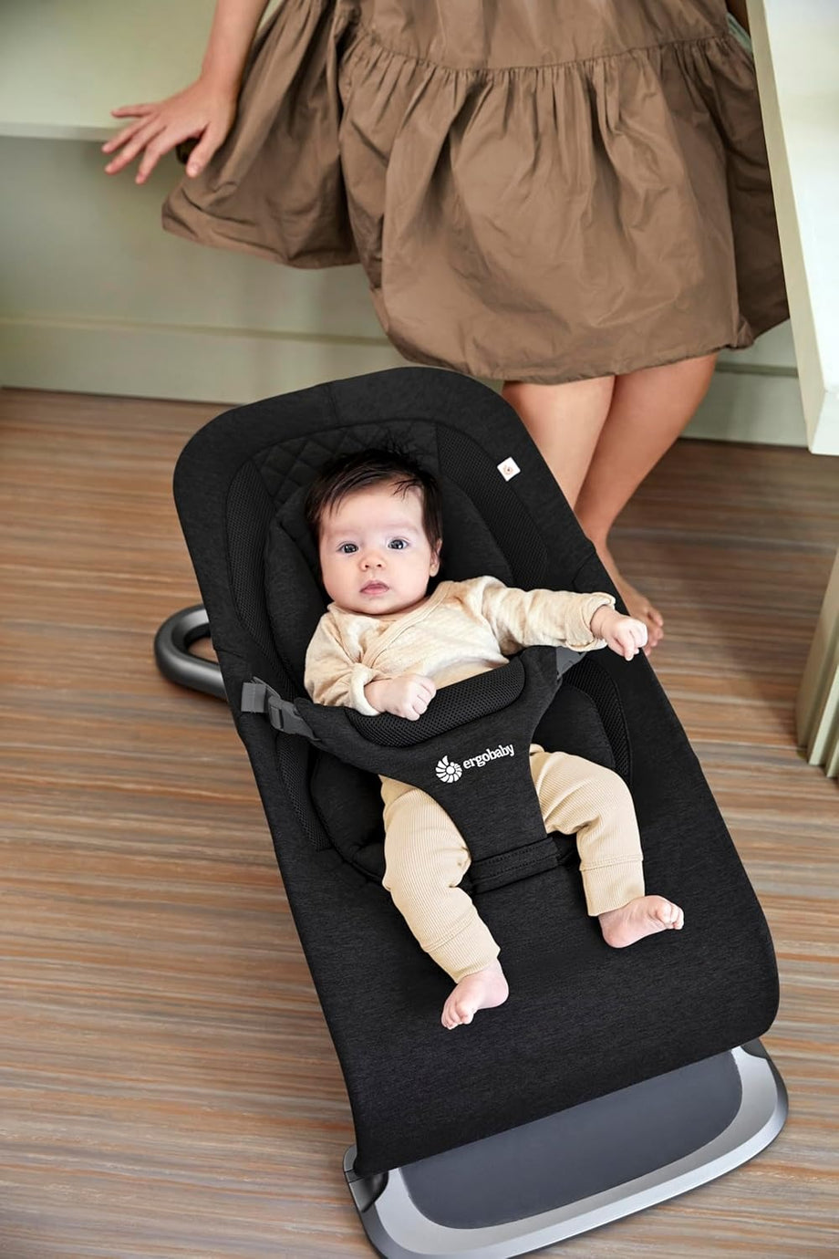 Evolve 3'ü 1 Arada Ergonomik Ana Kucağı, Yenidoğandan 13,2 kg’a Kadar, Katlanabilir