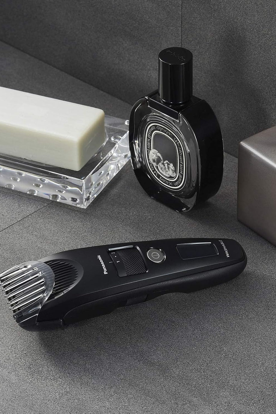 ER-SB40 Şarjlı Sakal Kesme Makinesi 0.5-10 mm IPX7 Su Geçirmez 20 Kademe