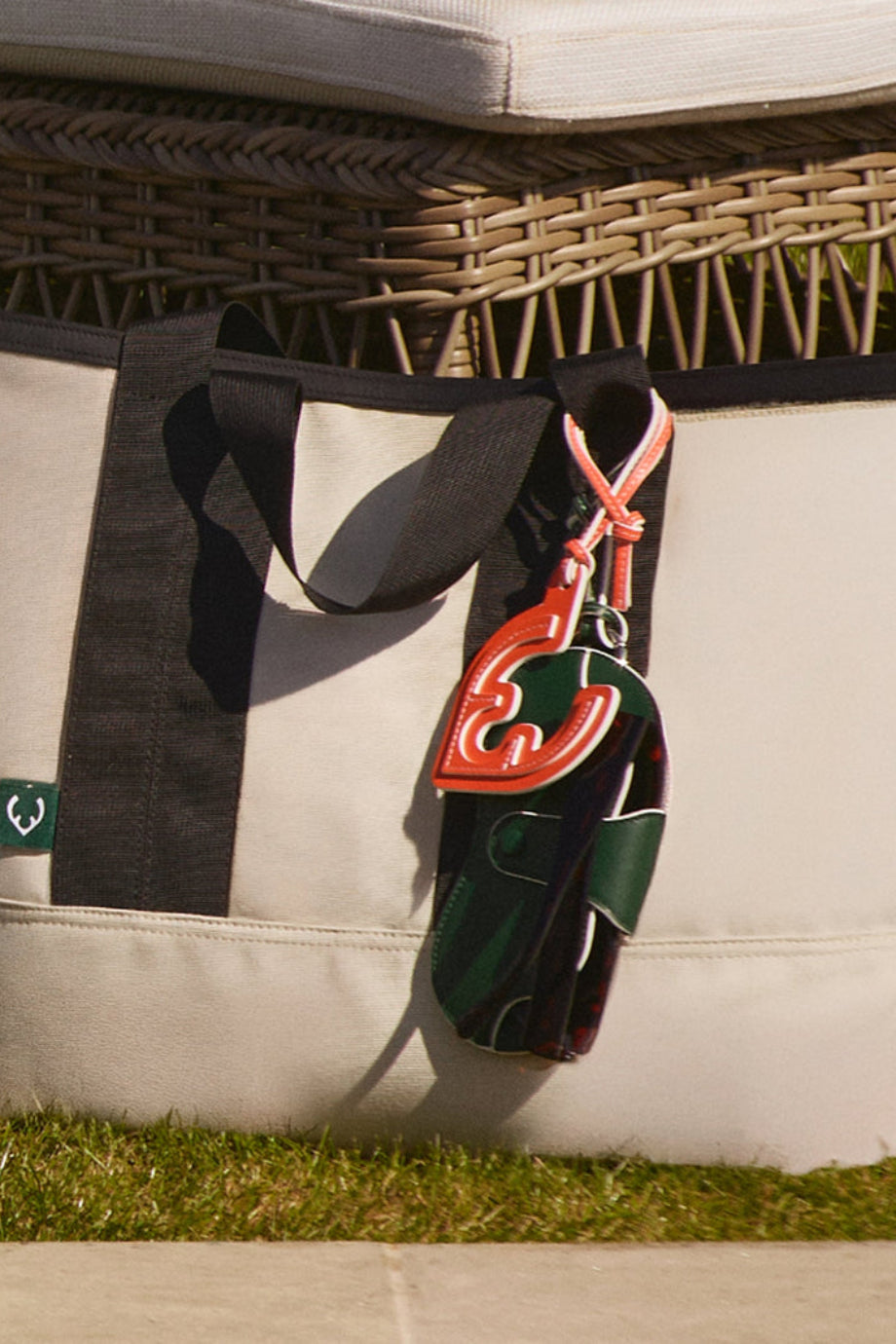 Unisex Deri Güneş Gözlüğü Kabı 16.5x7.5x0.7 cm