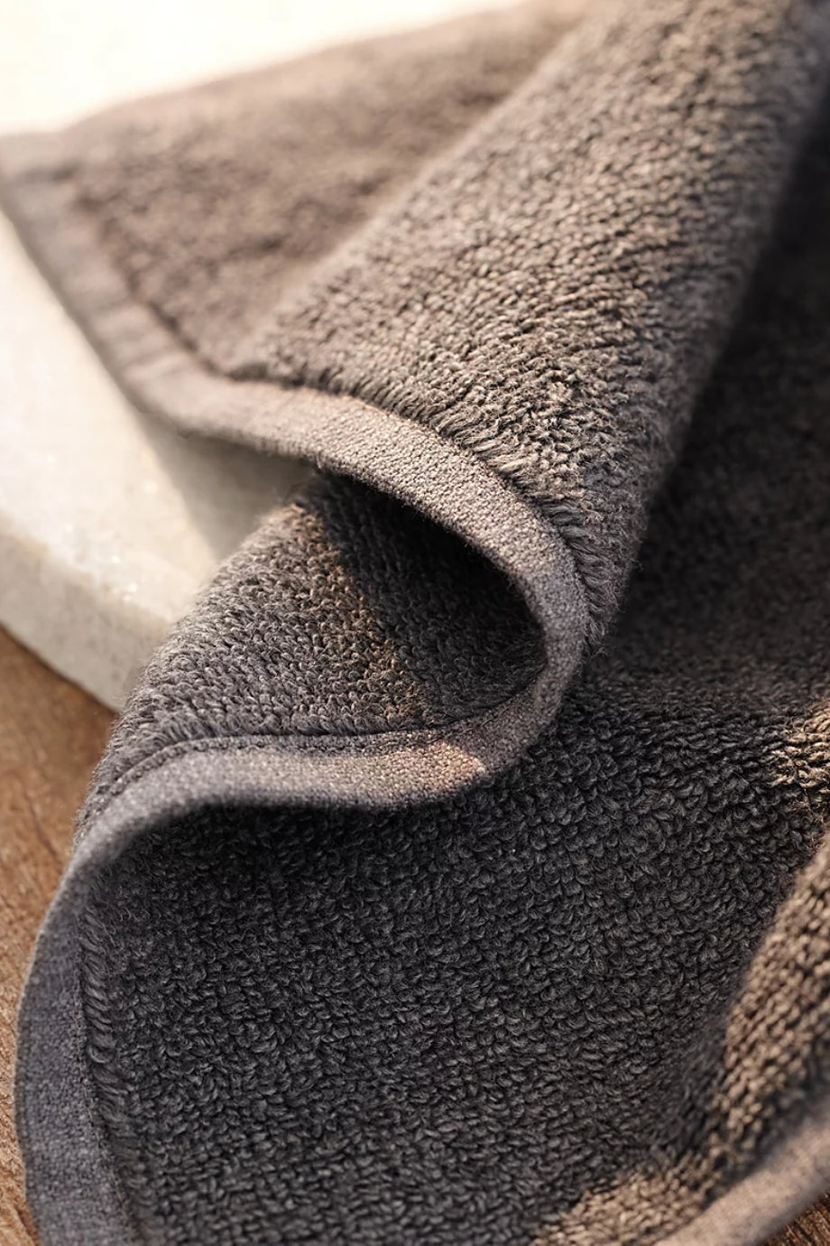 Charcoal Fibrosoft™ 3'lü Yüz Havlusu Seti
