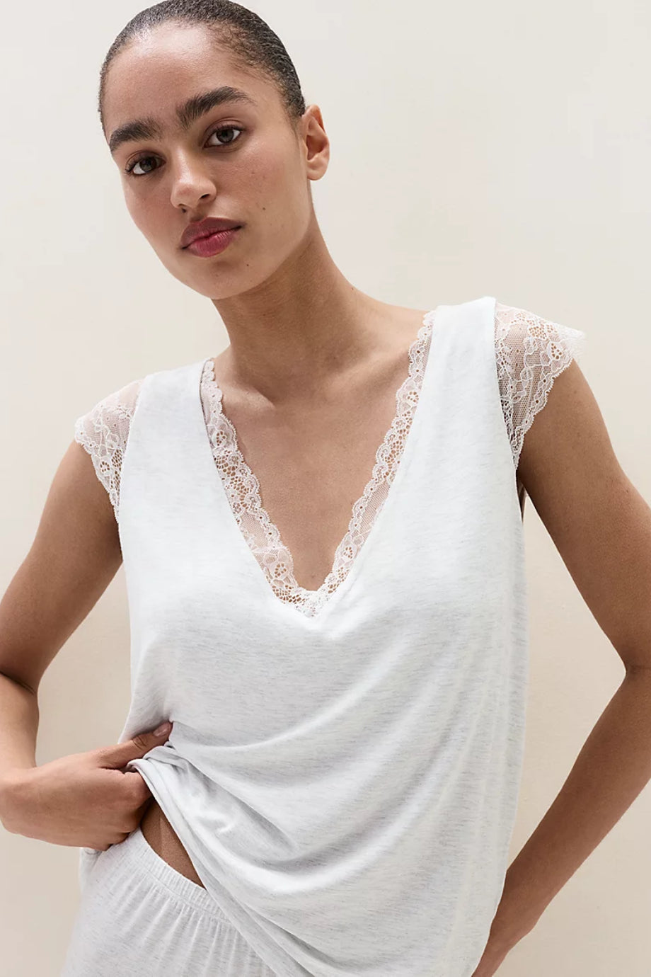 Serinletici Jersey Dantel Kollu Kadın Pijama Takımı