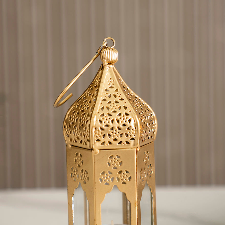 Chloe Altın Metal ve Cam Fas Feneri 20 cm, Modern Dekoratif Tasarım