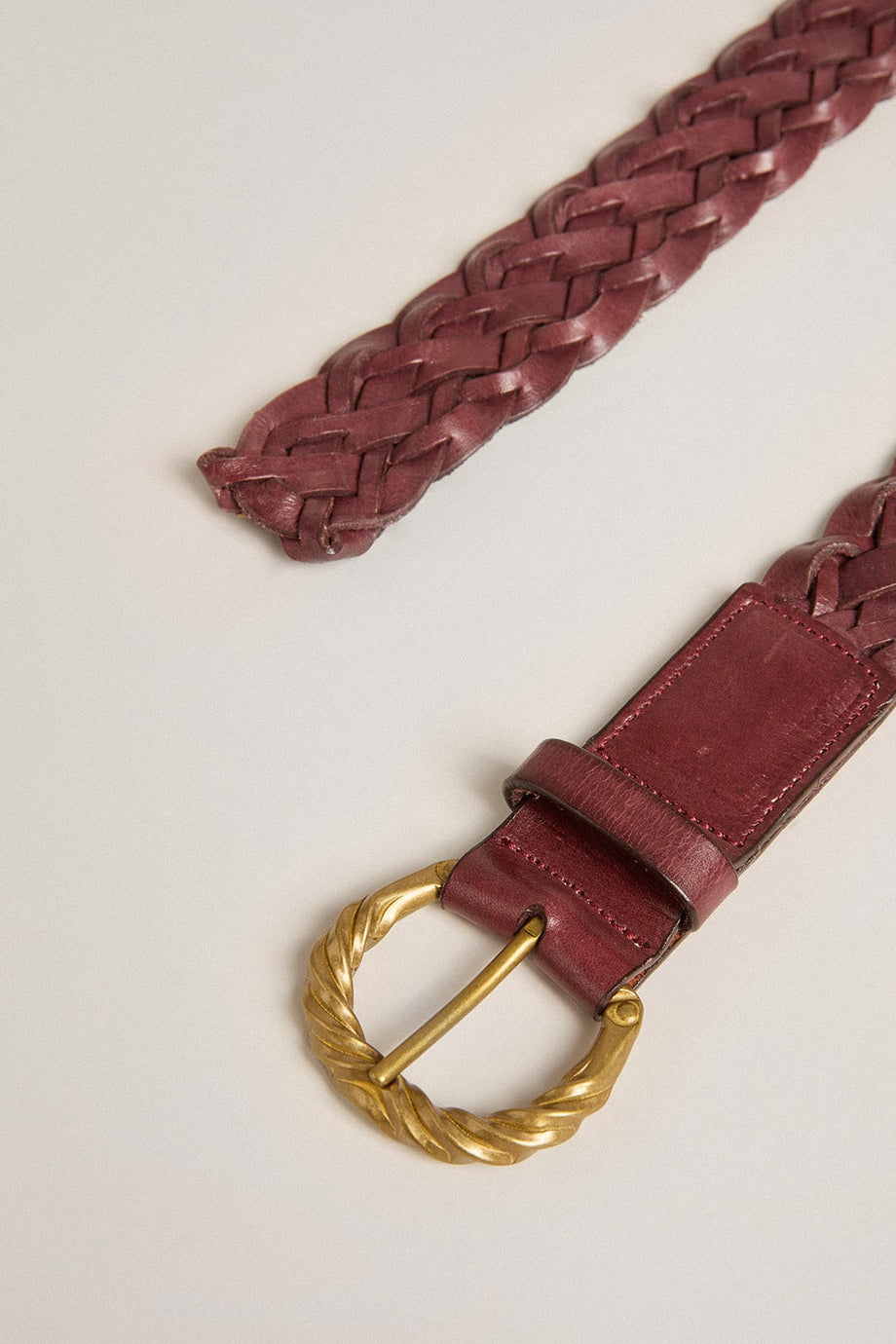 Kadın Bordo Dokuma Deri Kemer, Altın Tokalı Şık Aksesuar