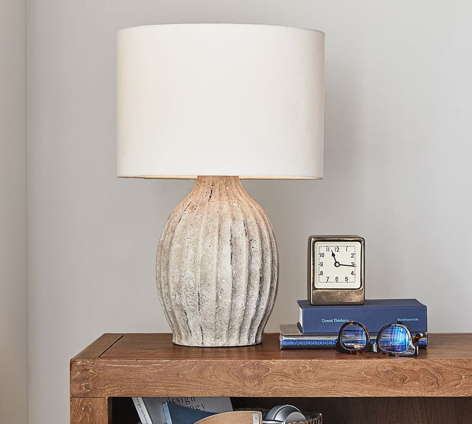 Anders Masa Lambası Tabanı, El Yapımı Rustik Terra Cotta Kil Tasarım