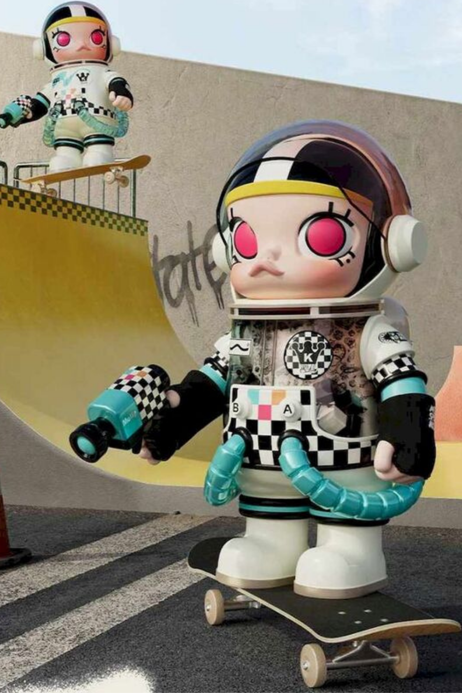 Mega Space Molly 400% Vans Koleksiyon Figürü