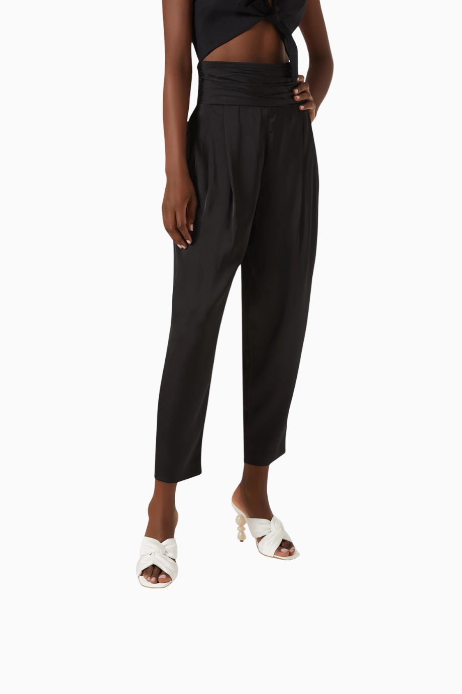 Camelia 100, İnci Detaylı Lüks Saten Mule