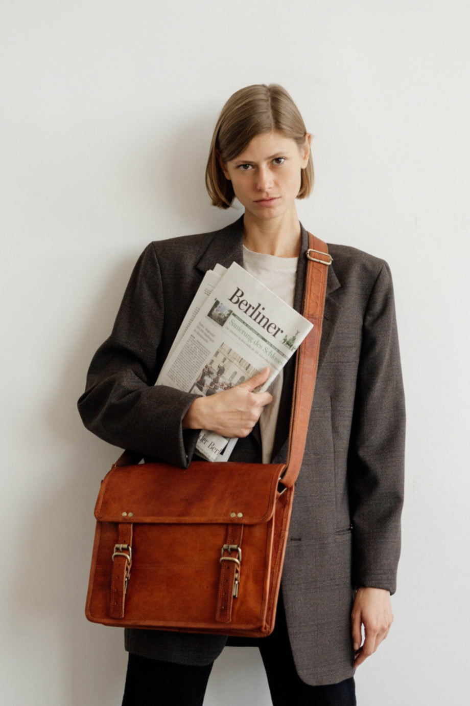York M Vintage Deri Laptop Bölmeli Unisex Postacı Çantası Kahverengi