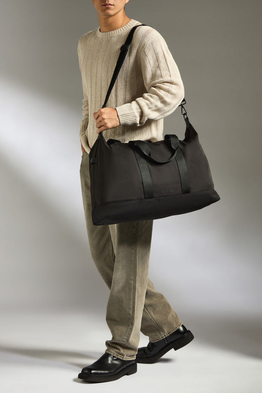 Icon Siyah 33L Weekender Unisex Seyahat Çantası