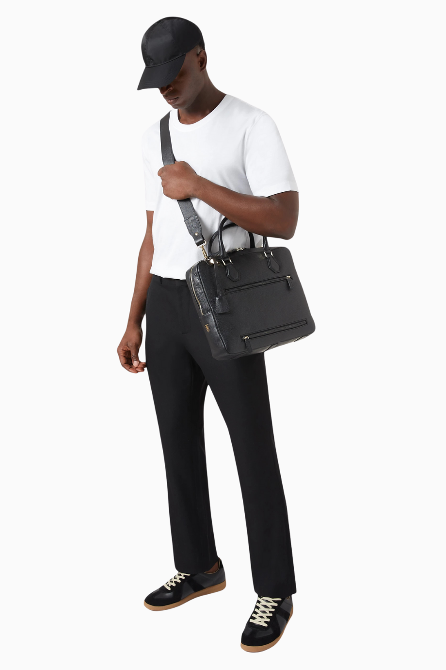 Suede Briefcase Siyah Şık ve Fonksiyonel Çanta