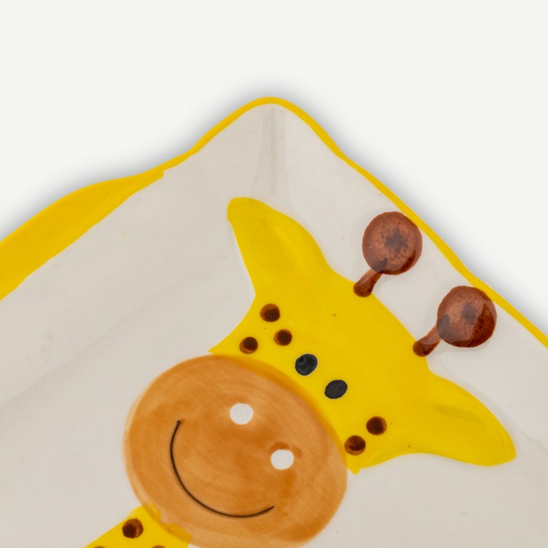 Zürafa Desenli Tabak ,24 cm Seramik Şık ve Dekoratif Tasarım