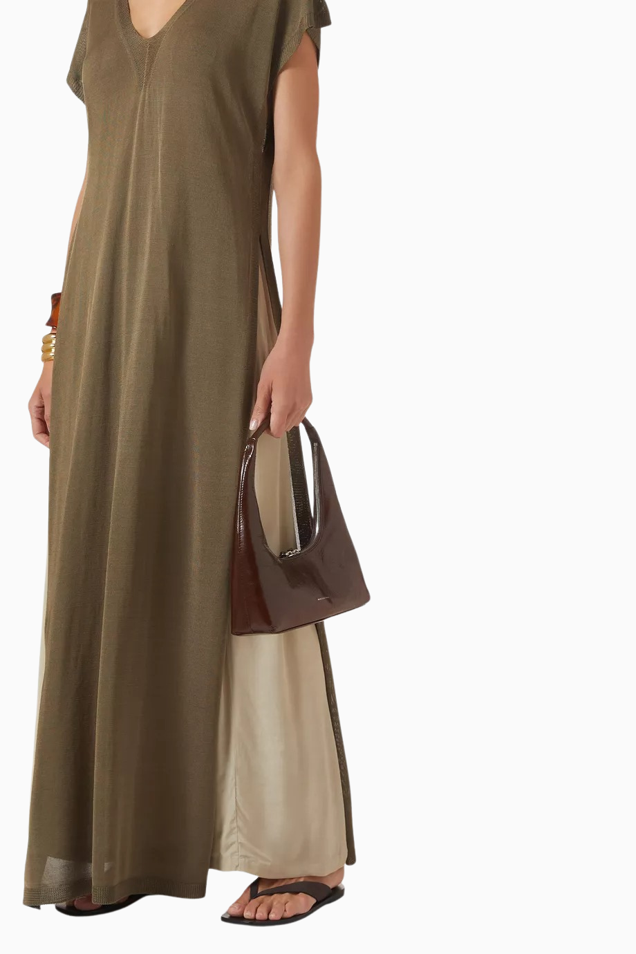 Koyu Kahverengi Hobo Omuz Çantası, Parlak Deri ve 1990’lar İlhamlı Minimalist Tasarım