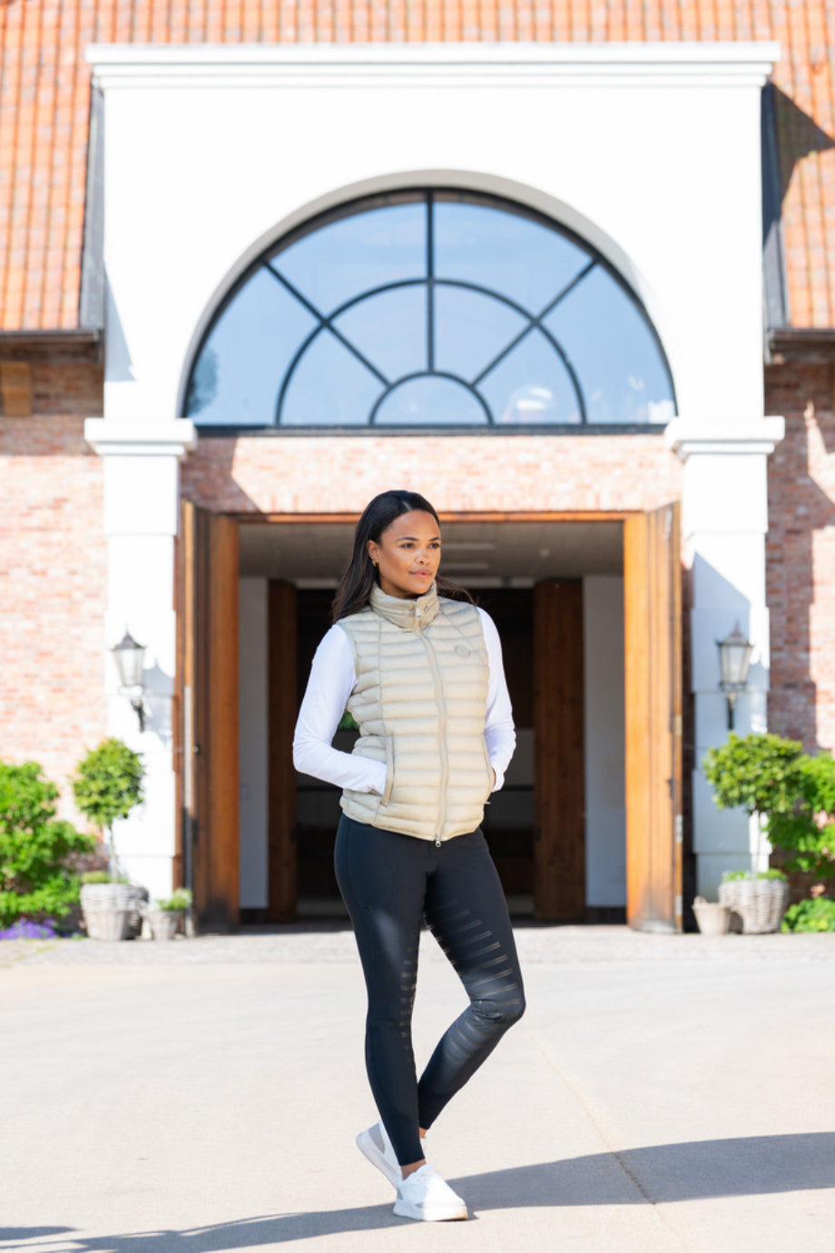 Quilted Vest 1004 Kapüşonlu Hafif Tasarım Kadın Spor Yelek