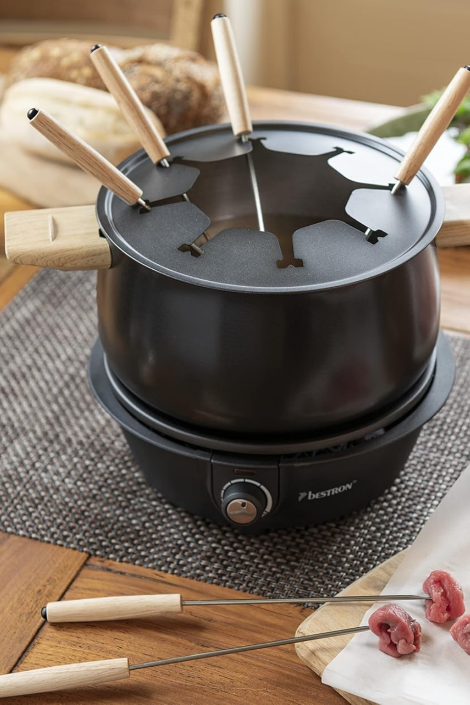 8 Kişilik Elektrikli Fondü Seti 1500W Siyah-Ahşap