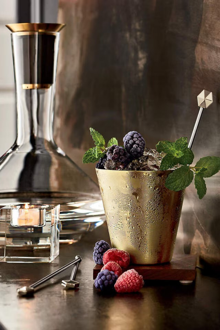 Rabbit ® RBT Şarap Dekanteri, Akasya Tabanlı, Oksijenlendirici ve Süzgeçli Sürahi